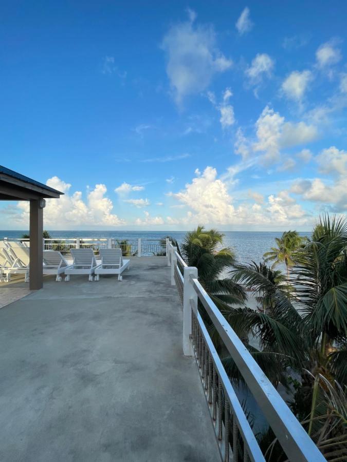 Caye Caulker Beach Hotel Buitenkant foto