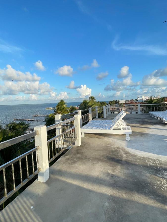 Caye Caulker Beach Hotel Buitenkant foto